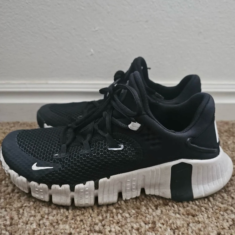 Nike metcons